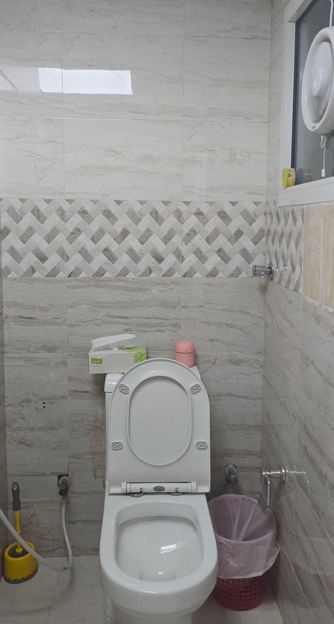 Alharaki Capsule Bed & Breakfast Dubai Exterior photo